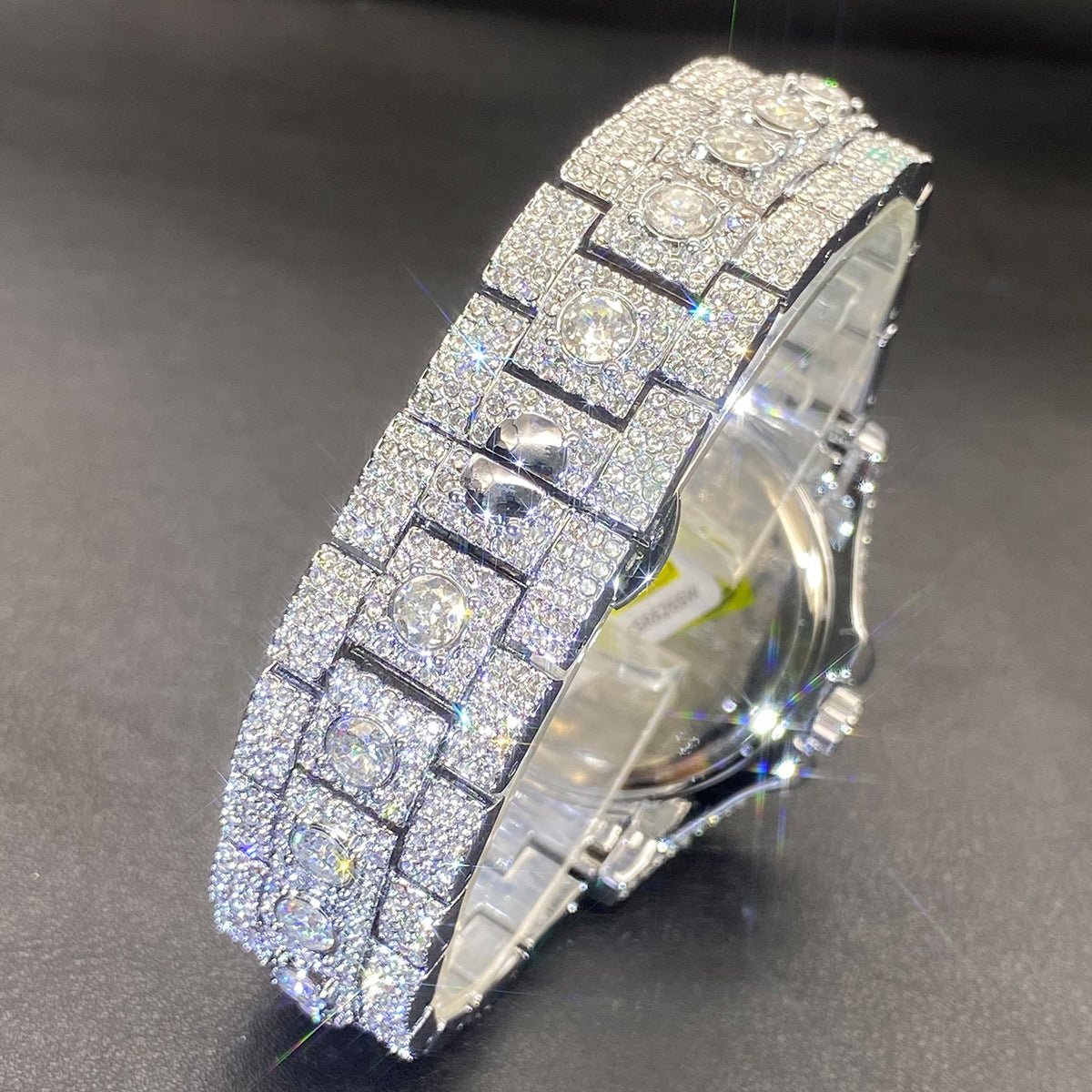 Men's High - end, Fully Diamond - encrusted, Ultra - glitzy Hip - hop Watch - Oopsdadforgot.com