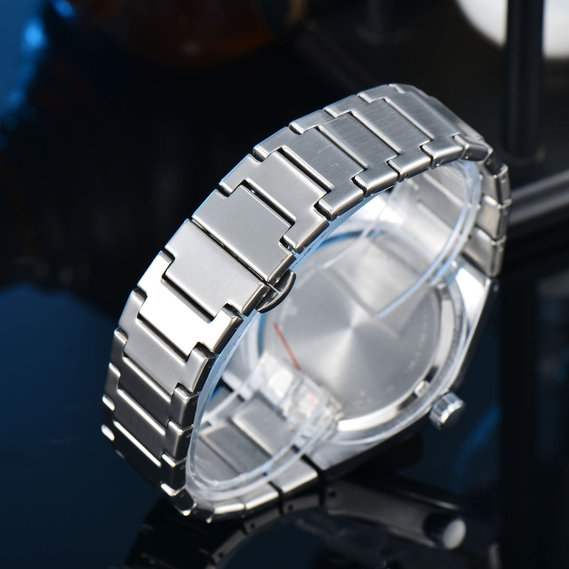 New Simple, Elegant, And Stylish Quartz Mens Watch With Steel Band - Oopsdadforgot.com